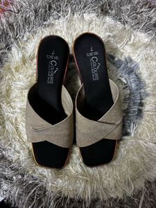 Sparkling Gold Slides - Chic &amp; Comfy