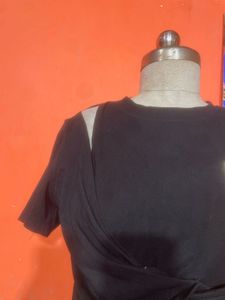 Stylish Black Twist Front Crop Top
