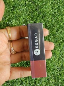 sugar glide peptide serum lipstick