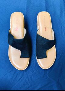 Chic Black Wedge Sandals