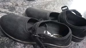 School Shoes Used