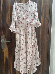 Chic Floral Wrap Dress M