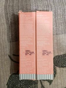 DOT &amp; KEY Lip Balm Duo SPF 50+