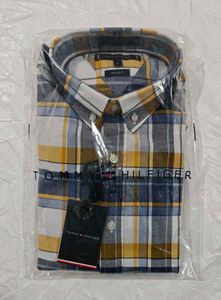 Tommy Hilfiger Plaid Button-Down Shirt