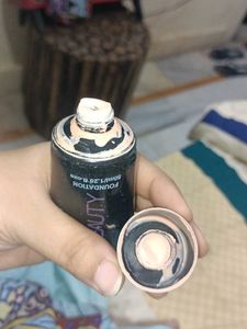 Huda Beauty Foundation