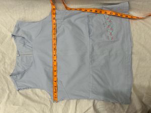 Embroidery  Pockets Top