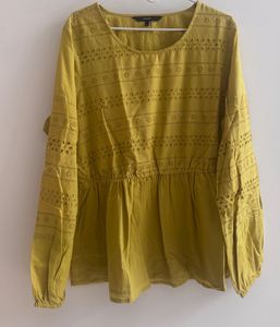 Vero Moda - Schiffli Embroidered Peplum Top