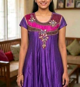 Elegant Purple Embroidered Kurta Set
