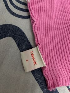 Crop Pink Ribbed Tank Top