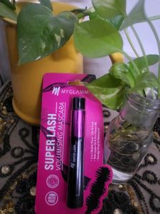 MyGlamm Super Lash Volumising Mascara