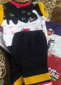Baby Sweter Set