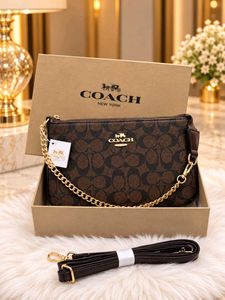 COACH*   TOP QUALITY WRISTLET SLINGS WD BOX