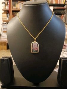 Floral Porcelain Locket Golden Anti Tarnish Chain