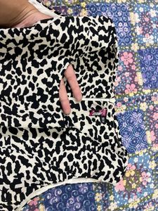 Chic Leopard Print Mini Dress