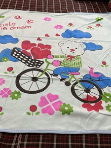 Baby towel with printCute Bear