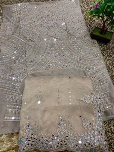 organza party wear trendy saree..only cash