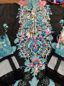 Elegant Black &amp; Blue Embroidered Kurta