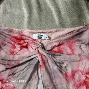 252510. Y2K Floral Twist Front Top