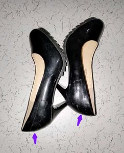 heels black colour