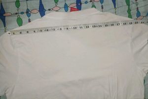 Nike White Graphic Pocket T-Shirt