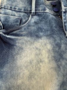 Stylish Acid Wash Denim Shorts
