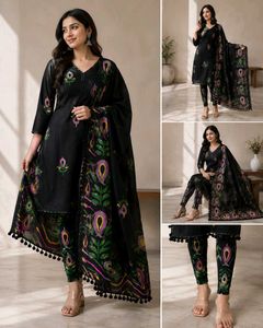 Hand Painted Leggings with Dupatta