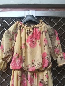 Floral Print Yellow Full Lentgh Dress. It Can Use