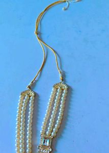 Elegant Pearl Necklace Set