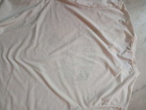 Cream Dove Graphic T-Shirt