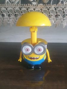 Minion Toy Figure Lamp