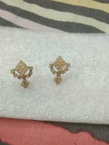 Small Sparkling Stud Earrings