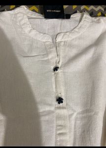 White Embroidered Kurta