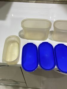 Set of 4 Clear Food Storage Containers