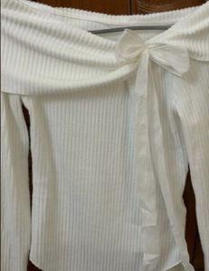 Chic Off-Shoulder Ribbed Top with Bow