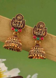 Beautiful Ethnic Jhumka Earrings Set