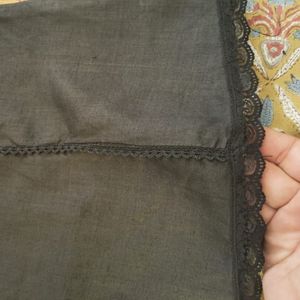 Elegant Black skirt linen- zip not working
