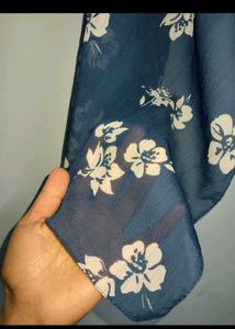 Floral Print Dupatta/Scarf blue white