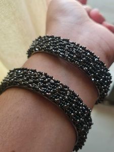 Black Beaded Bangle Set