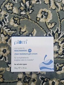 Plum Rice Water Niacinamide Gel Cream