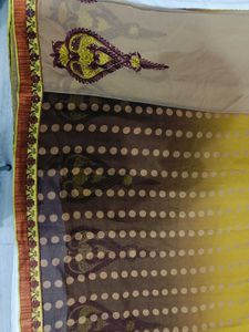 🇳🇿💫🎀Elegant Yellow &amp; Brown Embroidered Saree