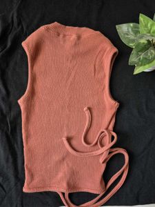 Ribbed Sleeveless Crop Top