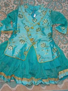 Girls green leggings frock