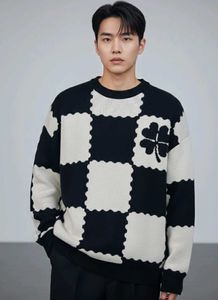 E Y T knitted pullover sweater