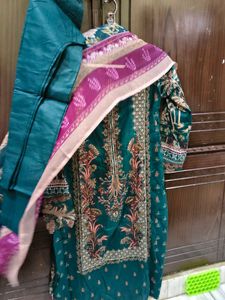 Elegant Teal Embroidered Kurta