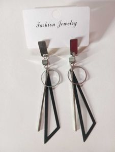 ✨ Elegant Geometric Drop Earrings – Brand New ✨