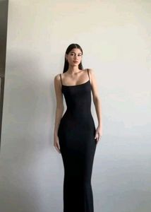 Elegant Black Maxi Dress