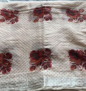 Elegant Floral Print Saree