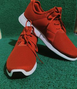 Puma Men's Casual Shoes. Like New. Good Condition.
