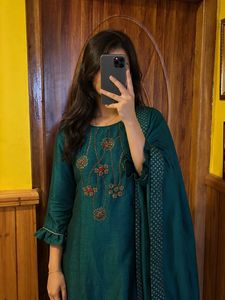Elegant Teal Kurta with Embellishments