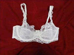 🇳🇿💫🎀Elegant White Lace Bra